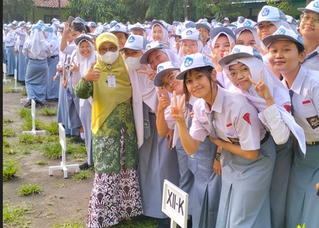 SOSIOLOGI XII 