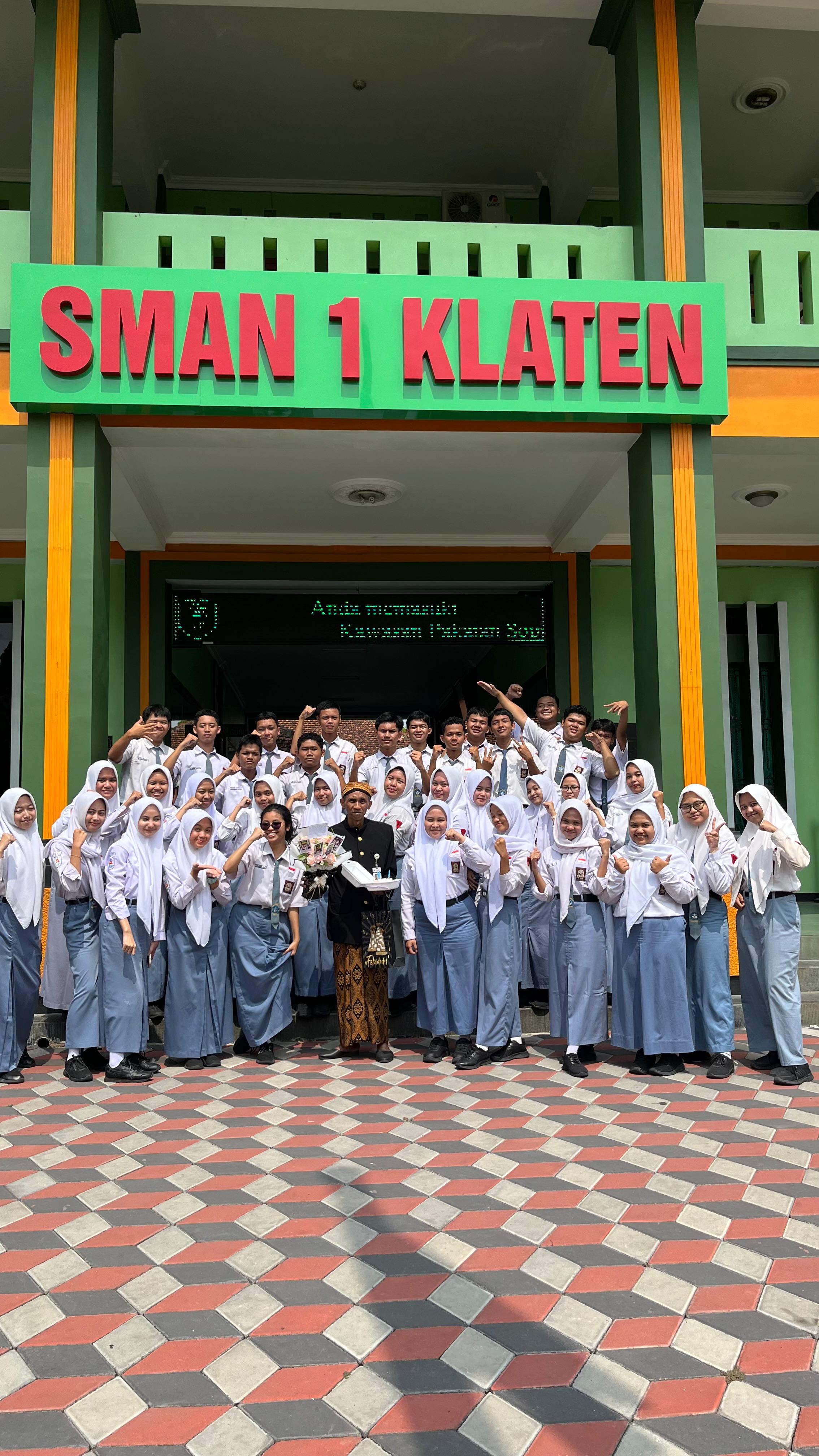 Latihan LMS Fis X